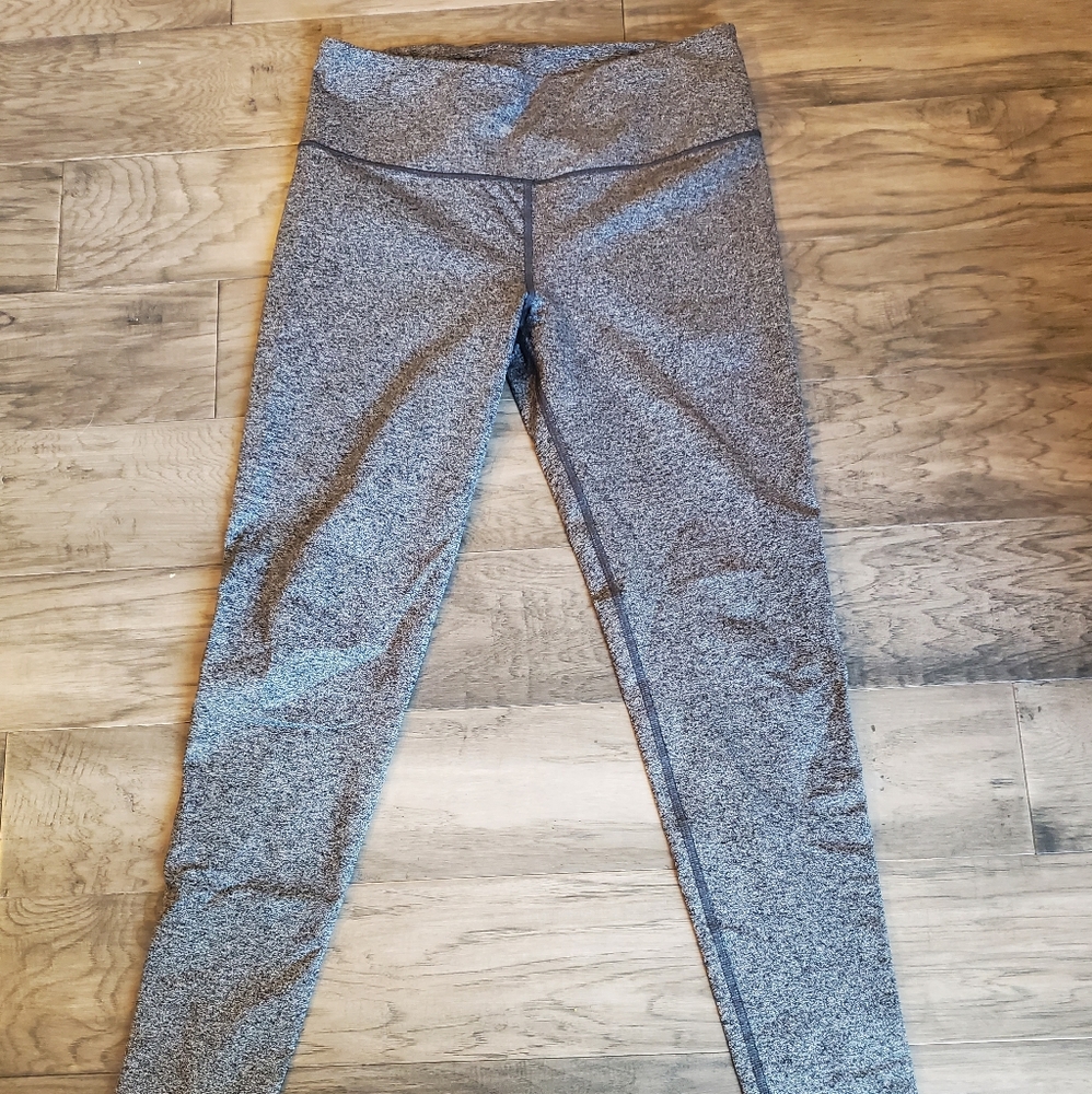Victoria's Secret Knockout Leggings Medium